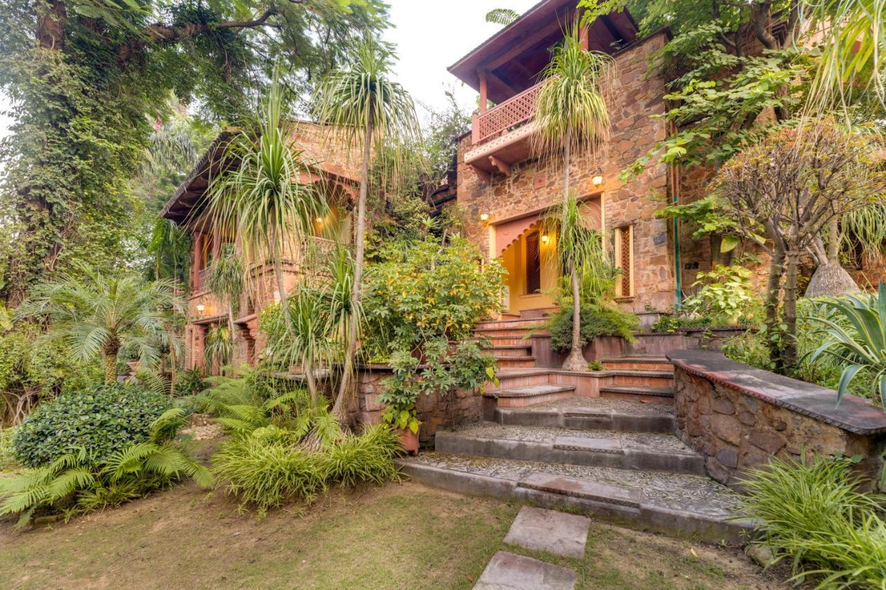 Hostie Chinar Haveli - Heritage Home With Pool, Ґурґаон Екстер'єр фото