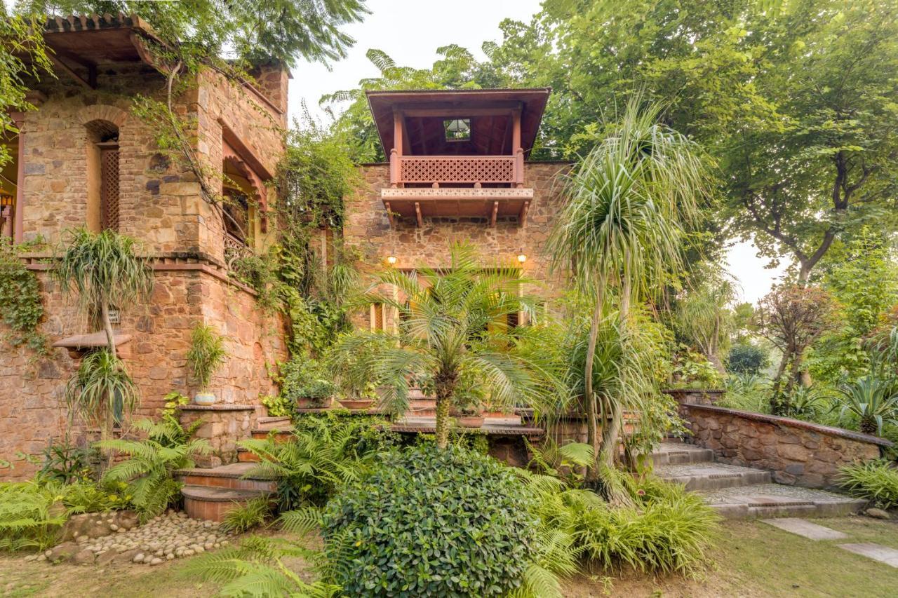 Hostie Chinar Haveli - Heritage Home With Pool, Ґурґаон Екстер'єр фото