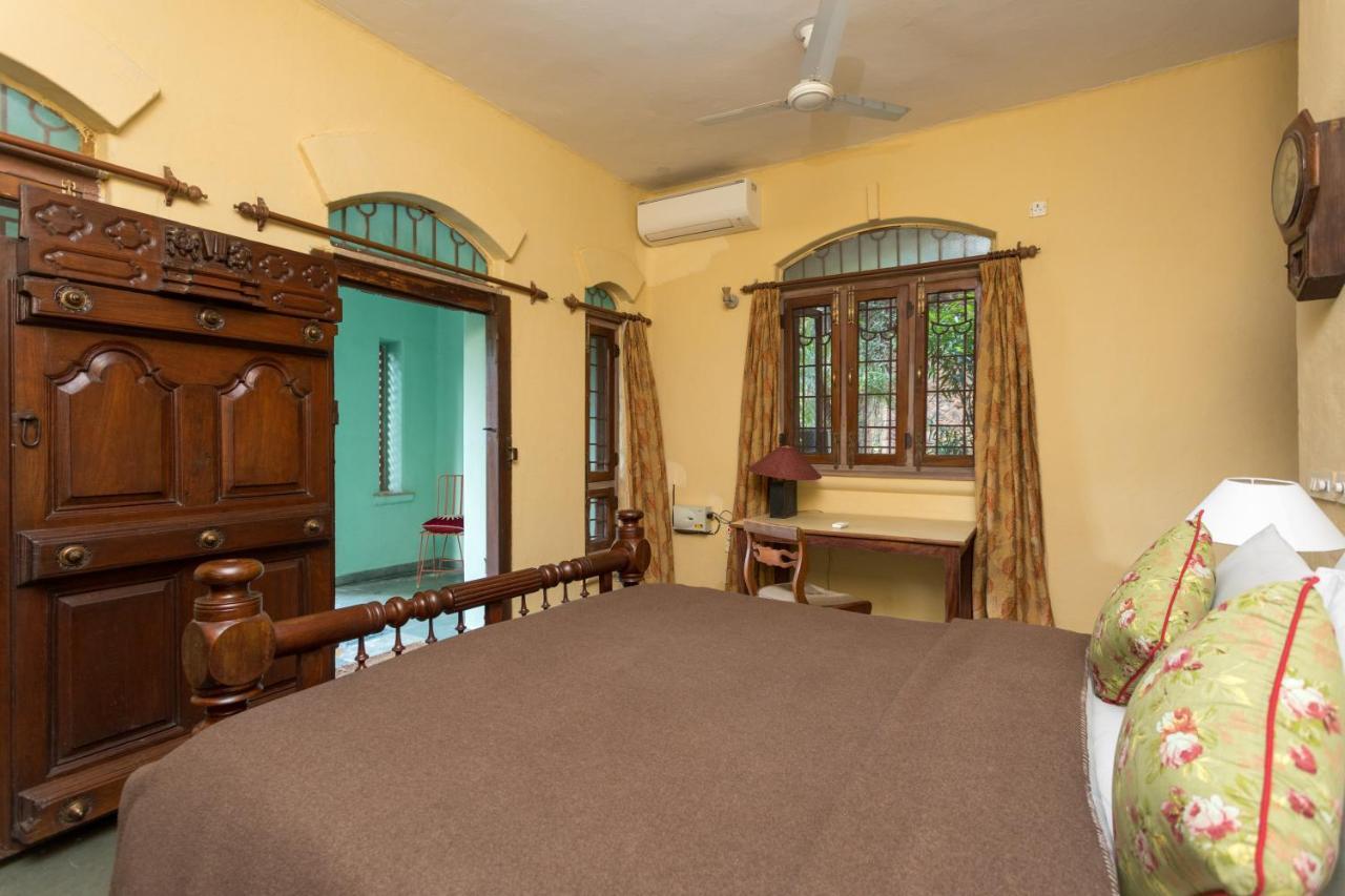 Hostie Chinar Haveli - Heritage Home With Pool, Ґурґаон Екстер'єр фото