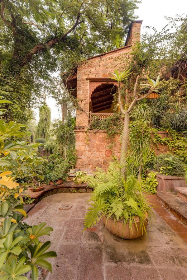 Hostie Chinar Haveli - Heritage Home With Pool, Ґурґаон Екстер'єр фото