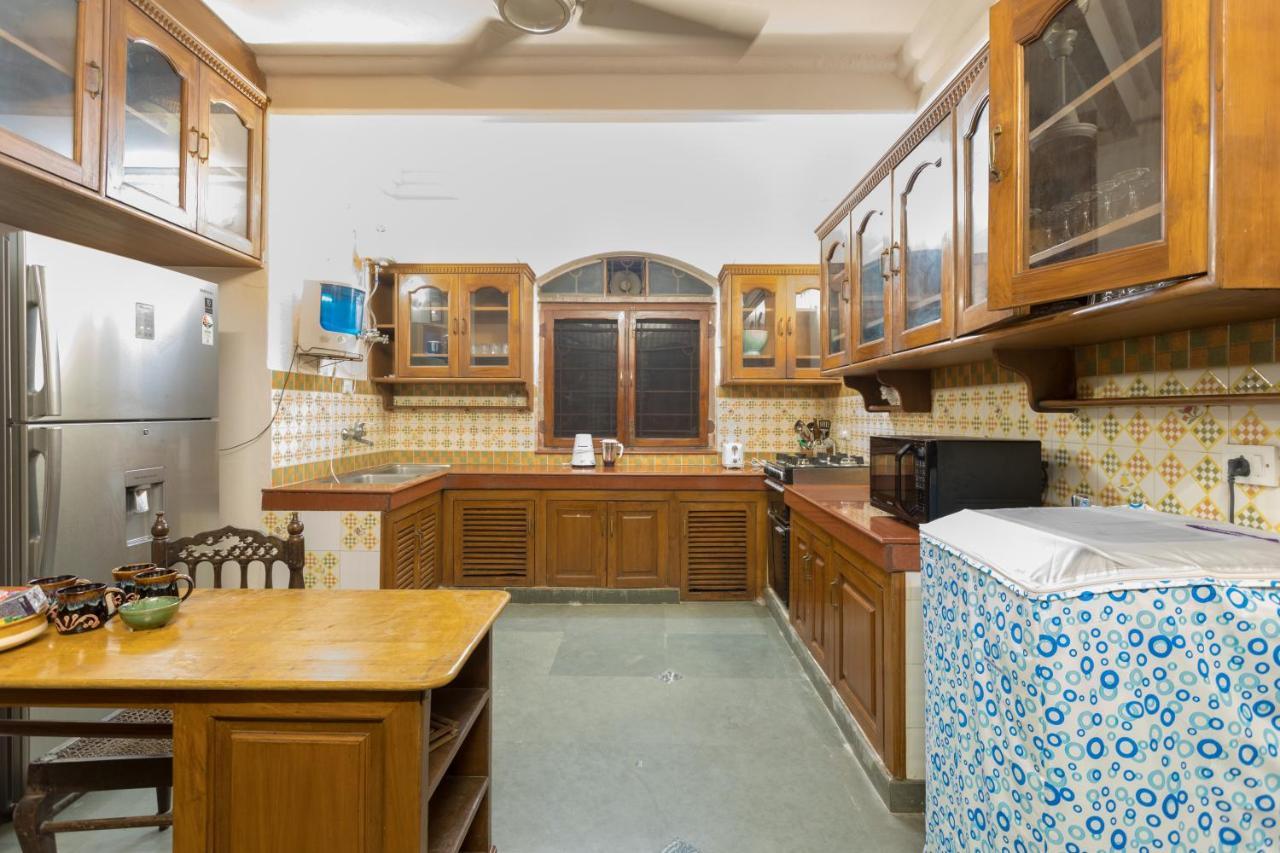 Hostie Chinar Haveli - Heritage Home With Pool, Ґурґаон Екстер'єр фото